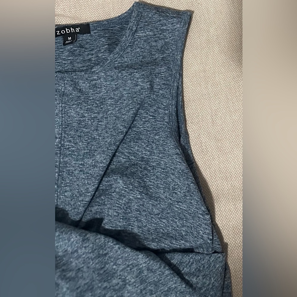 YOGA top! Zobha melange twist top